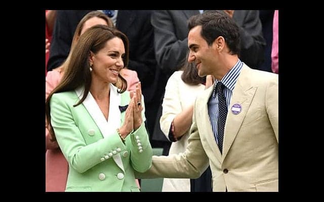  フェデラーがウィンブルドン観戦 