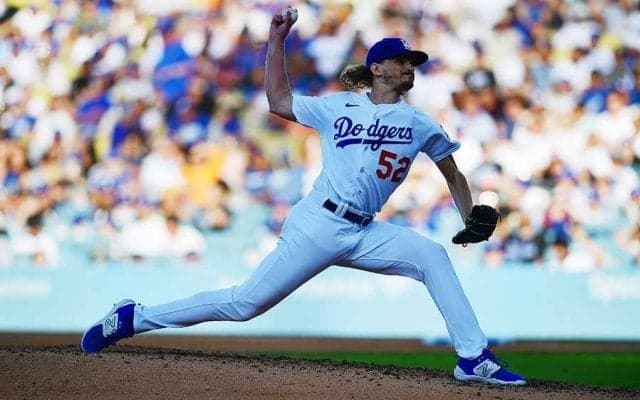 【MLB】167キロが直撃も…不死身の右腕に衝撃　エビ反りジャンプも無表情「鋼でできている」