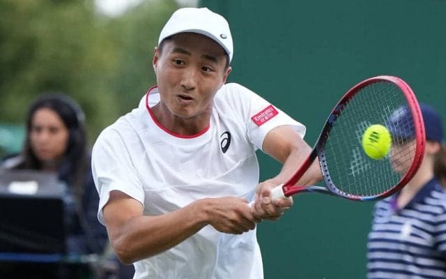 20歳望月慎太郎、グランドスラム本戦初出場での白星ならず。世界15位ポールに食らいつくもストレート負け[ウィンブルドン]