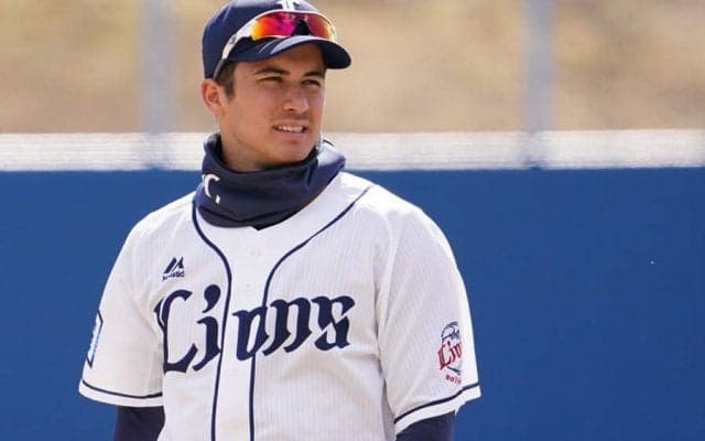 投げる＆捕る…両方が上達する「壁当て」　西武内野手が子どもたちに勧める練習法