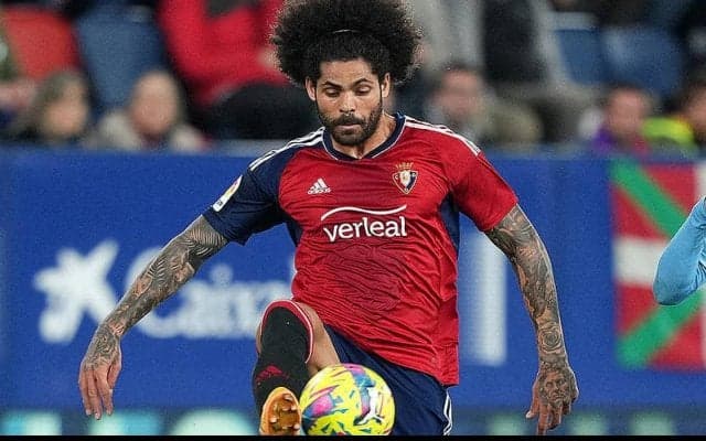 ラージョがオサスナ退団のベテランCBアリダネを獲得