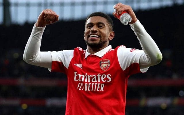 アーセナルがリース・ネルソンと長期契約！ アルテタ監督も評価「私が尊敬してきた選手」