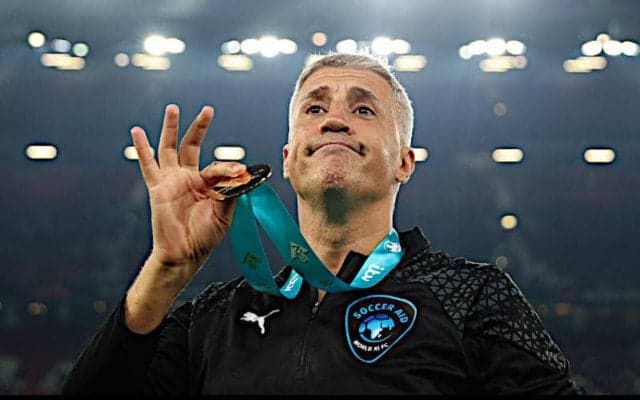 アル・ドゥハイル、国内2冠に導いたクレスポ監督との契約を1年延長