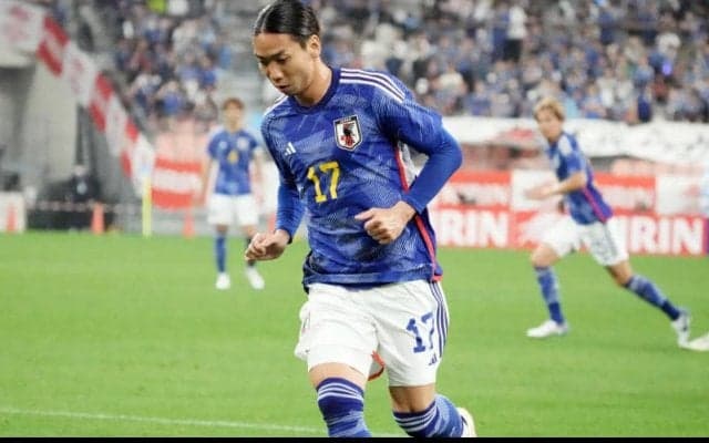 日本代表MF川辺駿がベルギーの名門に！　スタンダール・リエージュと4年契約