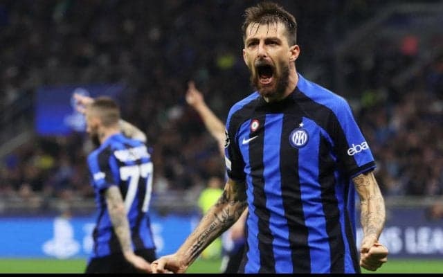 インテル、35歳のCBアチェルビが完全移籍移行！　ラツィオからローン加入で49試合出場