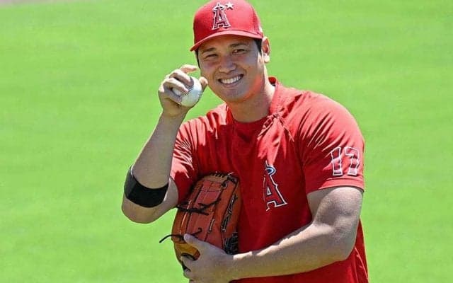 【MLB】大谷翔平はアップも“厳戒態勢”　まさかの警備員付きにファンビックリ「見たことない」