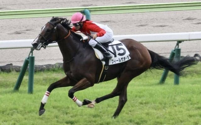 【福島8R】小林美駒が鮮やかな逃げ切り…フィールザオーラを勝利に導く