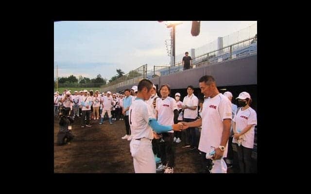 控え野球部員の晴れ舞台「ラストゲーム」が持つ２つの意味　山梨学院は春夏連覇へ一丸