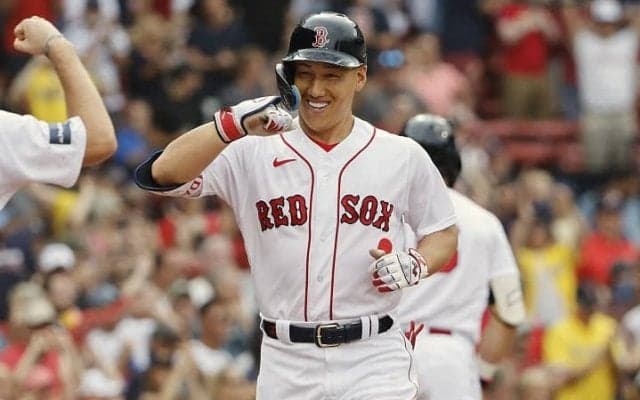 「マサは怪物！」レッドソックス吉田正尚、グリーンモンスター越えの決勝１０号＆７試合連続マルチで圧巻の前半戦締め