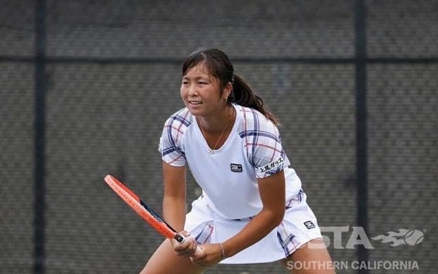 [奥脇莉音のプロ奮闘記(20)]1人で回る長期のアメリカ遠征がスタート! 2週目でうれしい今季ダブルス2勝目