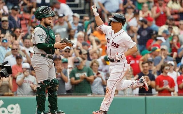 【MLB】吉田正尚が見せた“パパの意地”　娘のデビュー戦で決勝弾…「癒し」と語る家族の存在