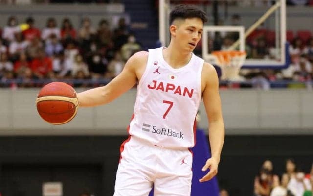 代表強化試合で役割に徹したテーブス海「サイズを利用したディフェンスを仕掛けたい」