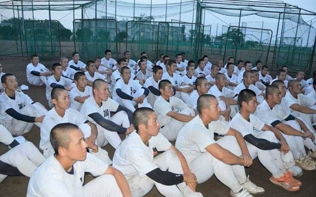 【高校野球】プロ選手を輩出する「公立の雄」　あえての“リーダー不在”で促した自覚と団結力