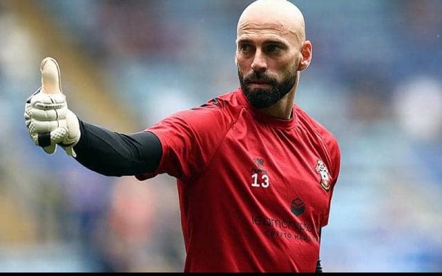 ウィリー・カバジェロがレスターのアシスタントマネージャー就任！　昨季までセインツでプレー