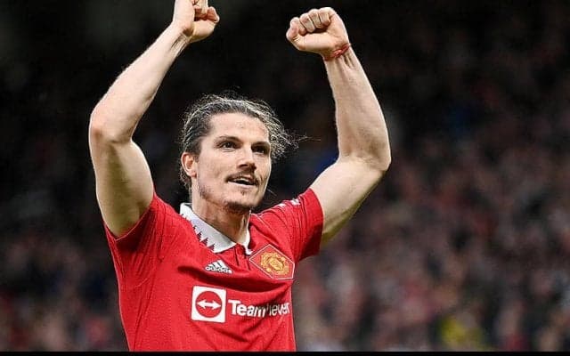 ザビッツァーがローマ行き希望を匂わせる？　クラブ間交渉は難航か