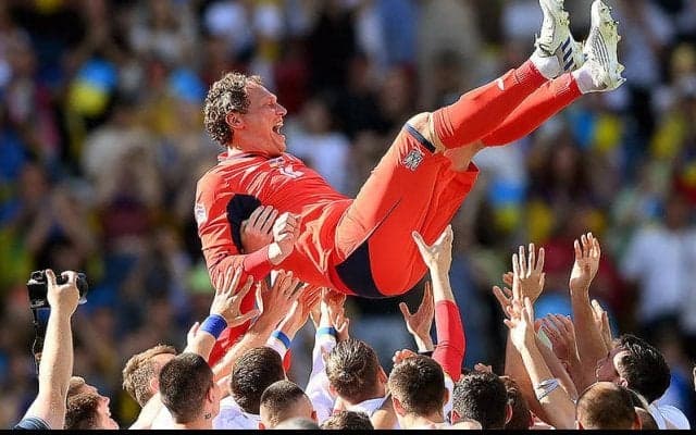 シャフタールとウクライナ代表のレジェンドGKピアトフが現役引退…