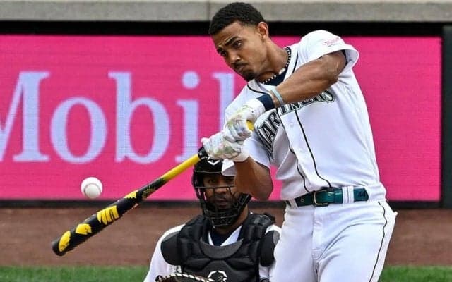 【MLB】HRダービーで新記録、ロドリゲスが驚異の41発　“イチロー愛弟子”が本拠地で大絶叫