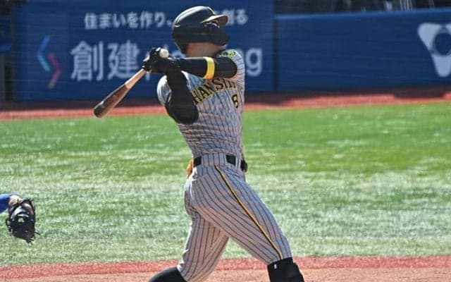 阪神・サトテル　再昇格後も１５打数１安打の崖っぷち 「目の前にいい見本がいる」打撃以外で球界ＯＢから改善求められている「ポイント」とは
