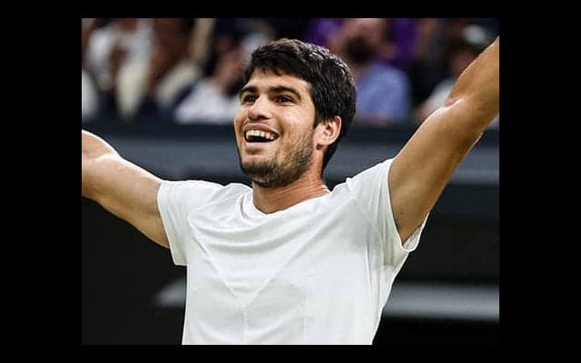  ポール回し＆167kmフォアで8強 