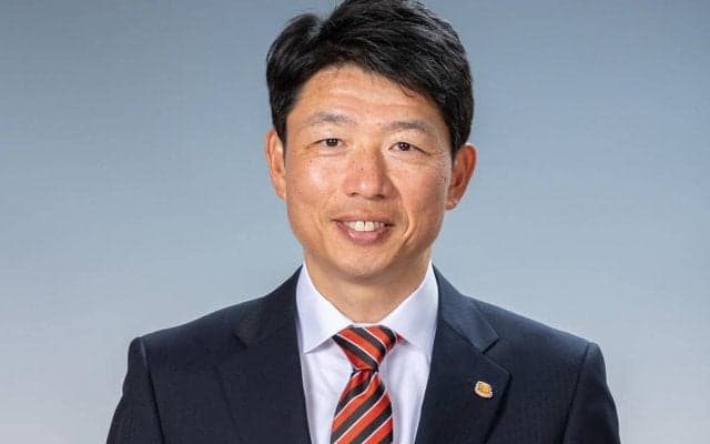 J3で18位と低迷の福島が服部年宏監督の退任を発表「期待される結果から程遠いものに」