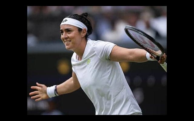 昨年決勝のリベンジ果たし4強