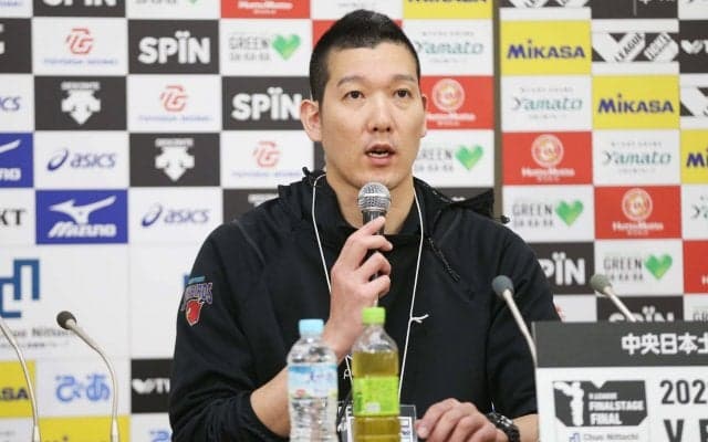 ブロックは習得も指導も「難しい。けれど…」サントリー山村宏太監督が語る重要性 “成功体験”が鍵に