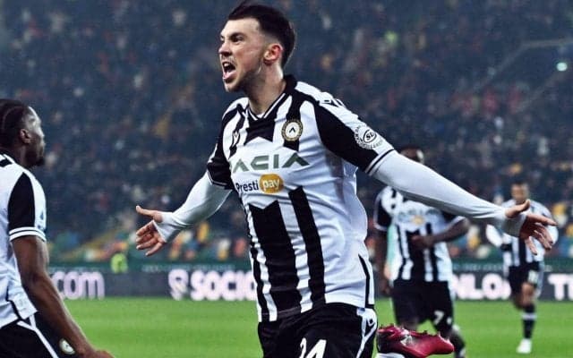 ジエリンスキが退団濃厚のナポリ、後継者はウディネーゼの21歳サマルジッチか