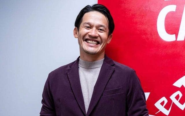 「僕、脚キレイです」引退後でも“モデル顔負け”　元燕戦士の抜群スタイルに惚れ惚れ