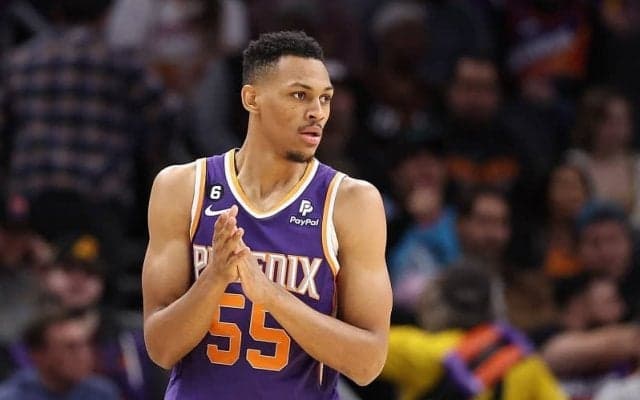 サンダーとサンズでプレーしたダリアス・ベイズリーがネッツとの1年契約に合意