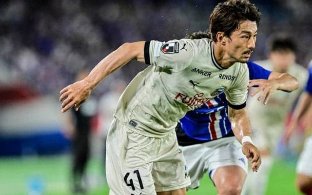 「これマジで鳥肌立ったわ」川崎FW家長が横浜FMのDF永戸との対峙を「フィジカルと駆け引き」で突破！「これほんまエグい」とファン絶賛