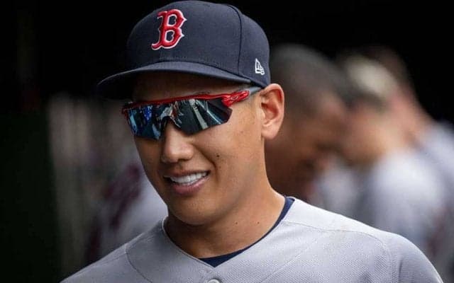 【MLB】吉田正尚ニコニコ「照れ臭い」　同僚から“粋な演出”…決意の誕生日「一番いい時期」