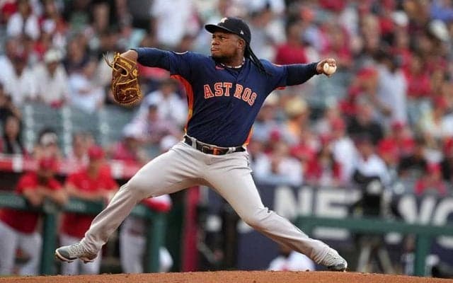 【MLB】大谷翔平でさえ“子ども扱い”「打てる球無し」　打率.118…天敵の前に止まらぬ「クルクル」