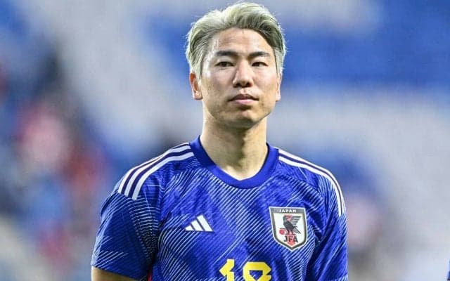 「全くいやらしさが無いのが不思議」日本代表FW浅野拓磨の満面の笑みでの“ジャガー×ジャガー”のコラボ写真が話題！「どの車も浅野くんに超~似合ってます‼︎」の声