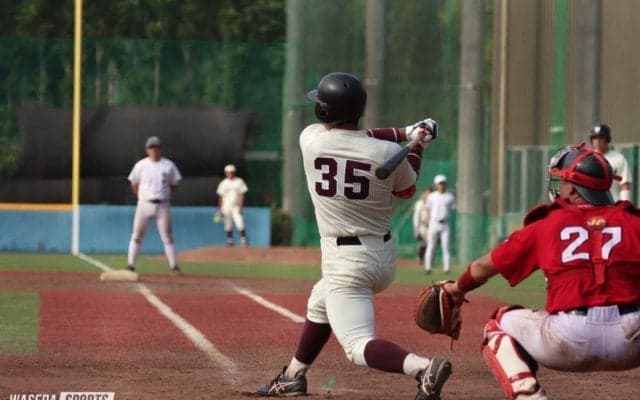 ８回に打線爆発　４年ぶりの定期戦で快勝を収める