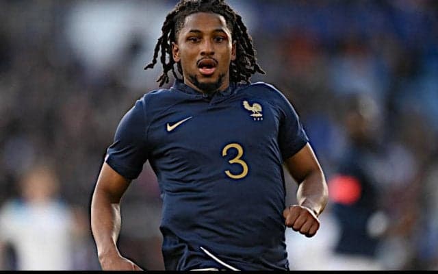 昇格ブレイズ、トロワからDFラローチを買い取りOP付きのレンタルで獲得！