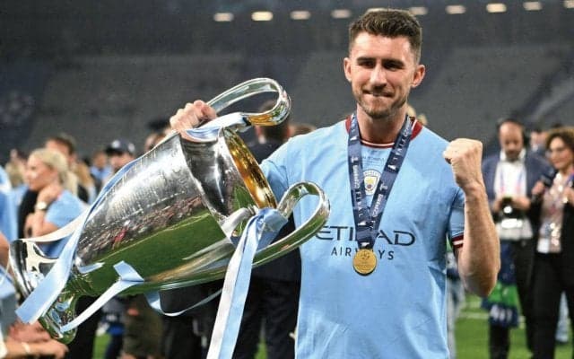 “純血主義”アスレティックがラポルテ再獲得へ？　補強可能な選手が限られるなかでイニゴ・マルティネスの後釜を…