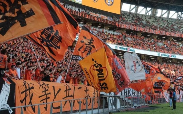 「超絶可愛い」「ツインお団子!」清水の広報部アンバサダー・広瀬晏夕さん、ヘアアレンジ含めた国立ファッションが注目の的に！「脚にペイントあったんですね」