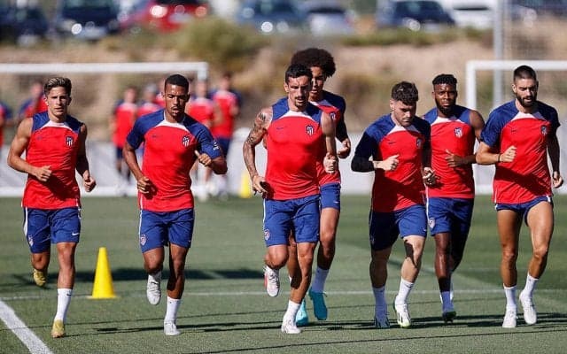 暑くても皆、練習している…/原ゆみこのマドリッド