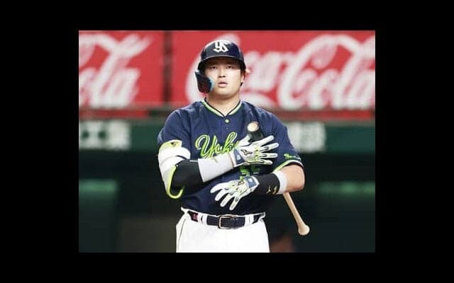 村上宗隆はシーズン前半戦、なぜ苦しんだのか 名コーチが指摘する３つの要因と大谷翔平の存在