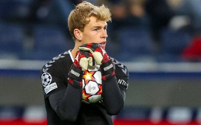 降格レスター、デンマーク代表期待のGKハーマンセンを完全移籍で獲得