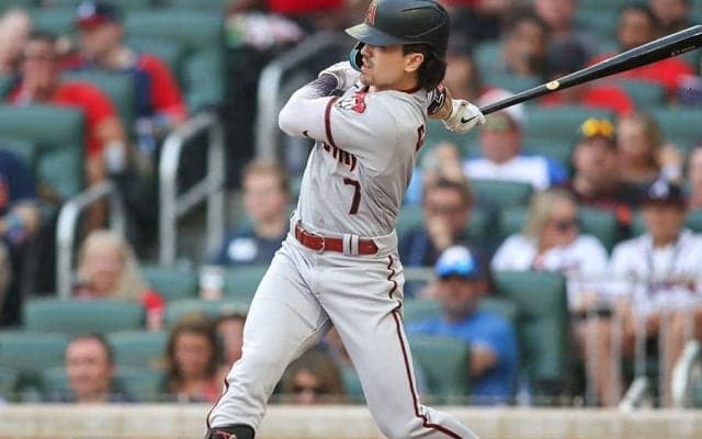 【MLB】三振のはずが…三塁到達の珍事「見たことない」　新星22歳の「スピードが狂気」