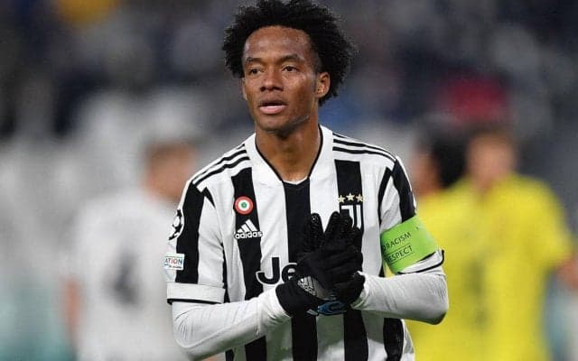 インテル、ユーベ退団のクアドラードを1年契約で獲得！