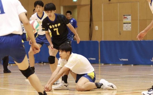 【高校生が見たバレーボール男子日本代表（駿台学園高編）】「全然ボールが落ちない」「修正能力が高い」