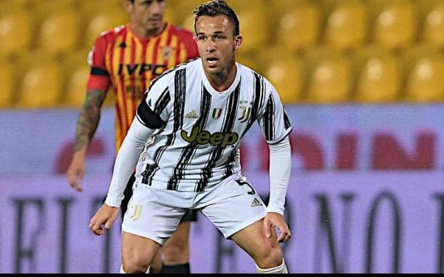 ユーベで居場所なしのアルトゥール、フィオレンティーナへ買い取りOP付きのレンタル移籍が目前に