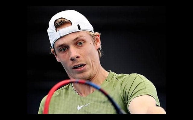  シャポバロフが婚約を発表 