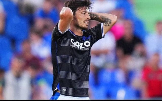 ソシエダ、37歳ダビド・シルバが左ヒザ負傷…重傷ならシーズン大部分を欠場も