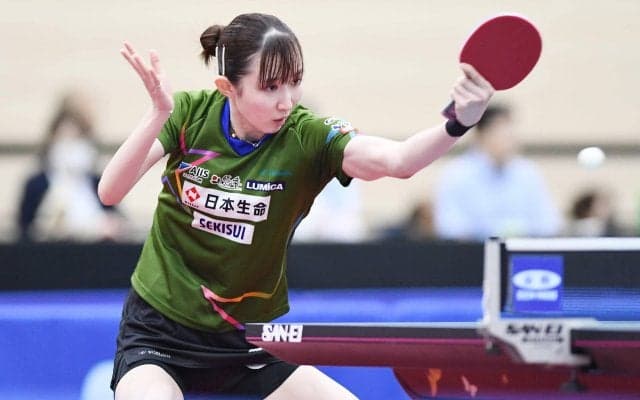 パリ五輪戦線独走中の早田ひなが高校生カットマンに完勝！ベスト8進出【卓球 全農CUP】