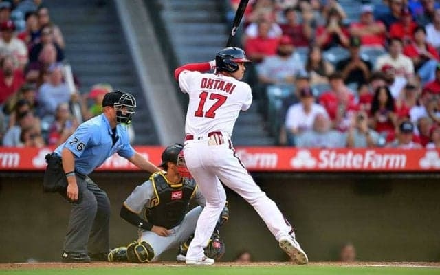 【MLB】大谷翔平、3試合連続無安打でヘルメット叩きつけも　エ軍4連勝ストップ、地区4位転落