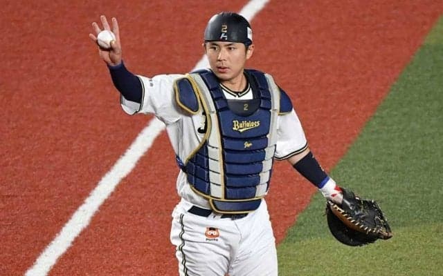 7月打率.361も「友哉の代わりにはならない」　首位オリを支える“強打の捕手”