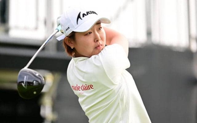 【女子ゴルフ】プロ7年目の小滝水音がツアー初V、黄金世代13人目の優勝者に　大東建託・いい部屋ネットレディス最終日